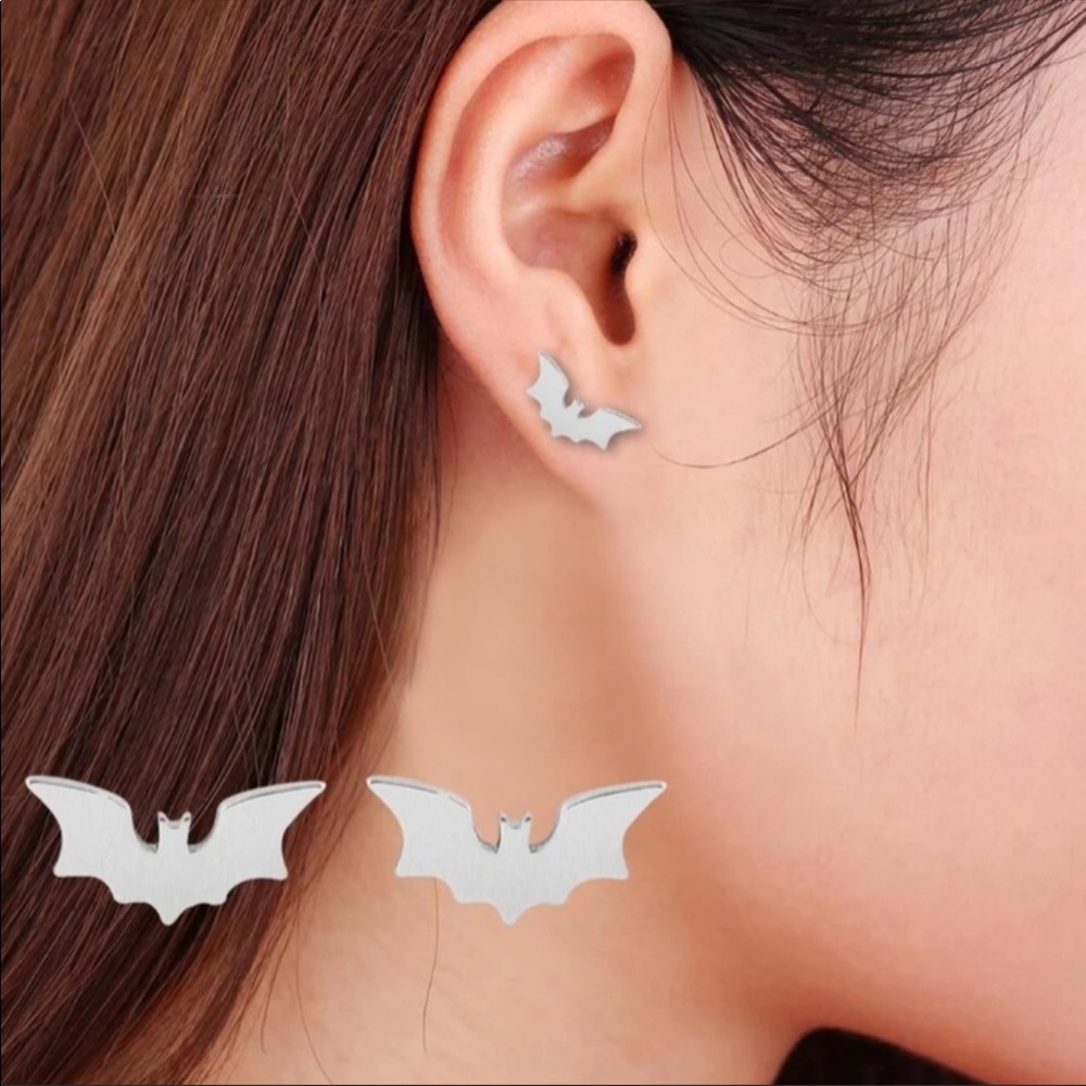 🦇 Trendy Bat Silver Earrings